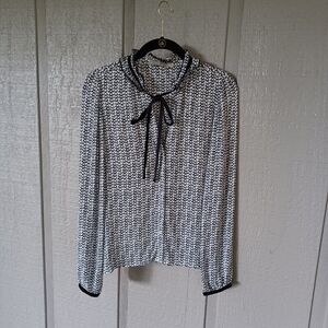 Go By Go Silk Print Blouse Top Size XS Feminine Women Silk Tie Neck Long Sleeve